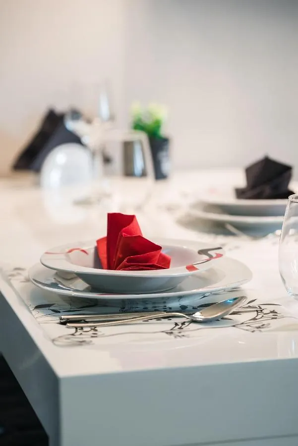 M Inn - Seaview With Sunny Terrace Kastav